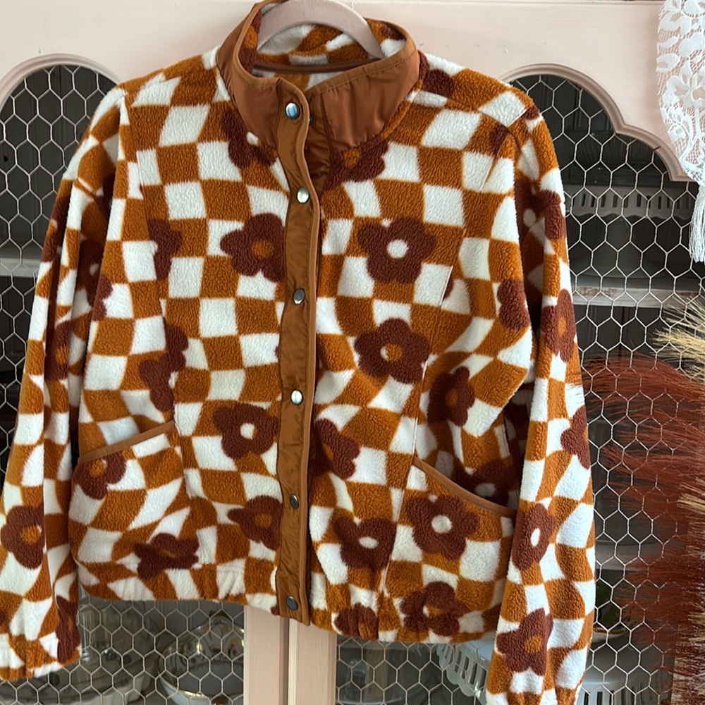 Stylish Brown and White flowers boho Teddy Jacket button up S